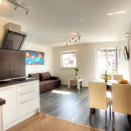 Apartments Nebuloza โรวีน ภายนอก รูปภาพ